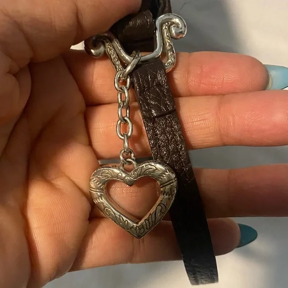 Brighton leather Crossbody Bag - Picture 3 of 6